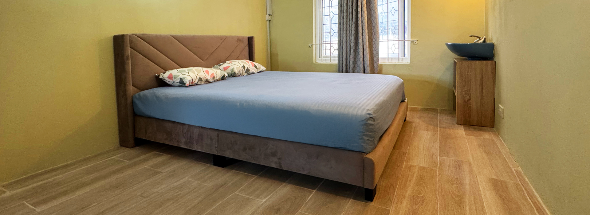 Bedroom 2 · Queen-size bed