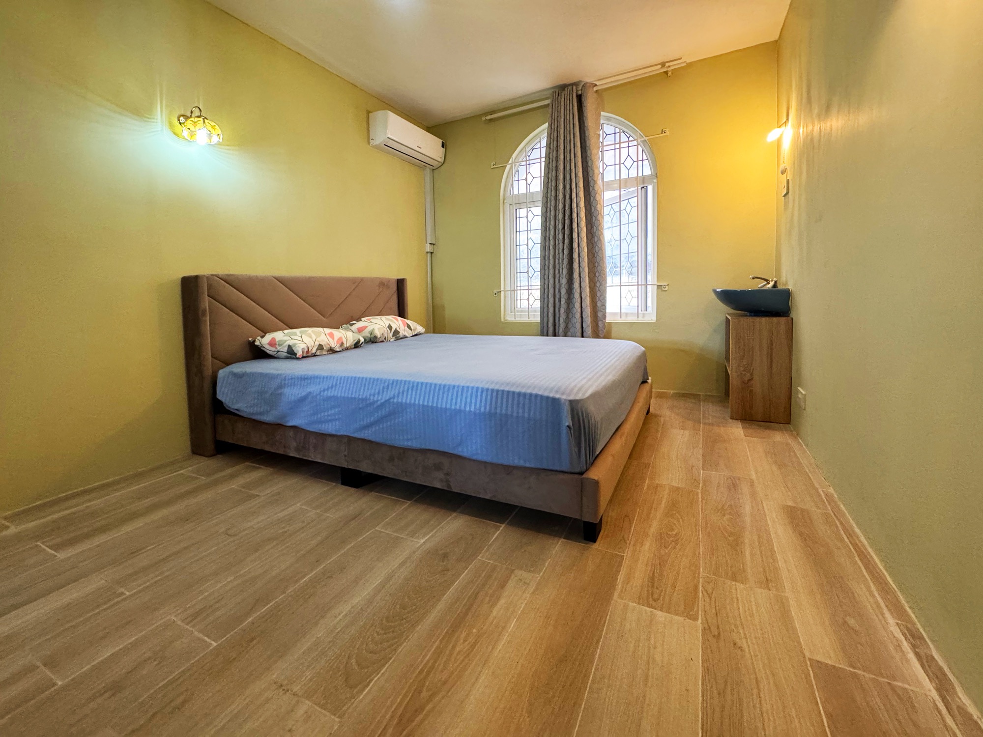 Bedroom 2 · Queen-size bed